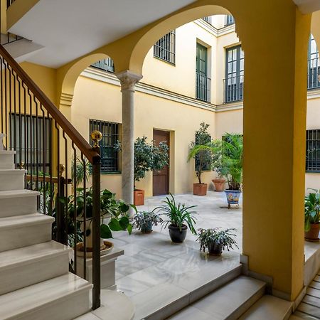 Magno Apartments Alvarez Quintero Seville Exterior photo